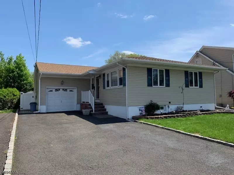 40 S 22ND ST, Kenilworth Boro, NJ 07033