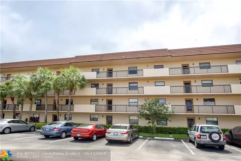 4960 E Sabal Palm Blvd  #406, Tamarac, FL 33319