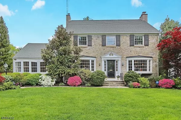 247 CANTERBURY RD, Westfield Town, NJ 07090
