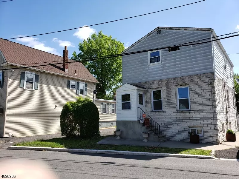 Edison Twp., NJ 08817,21 PLAYER AVE