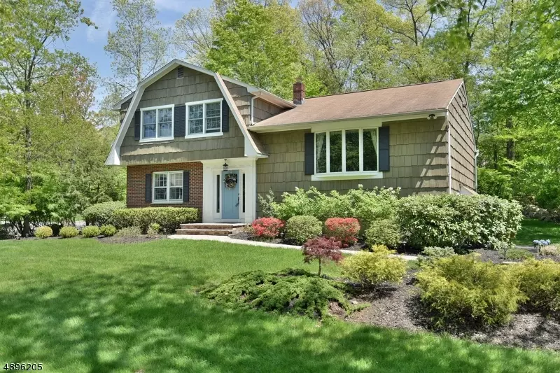 Ramsey Boro, NJ 07446,24 LILLIAN CT
