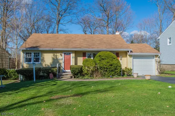 79 MCNOMEE, Oakland Boro, NJ 07436