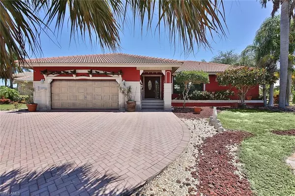 433 Hartley ST, Marco Island, FL 34145