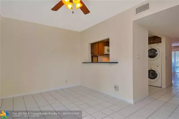 Lauderdale By The Sea, FL 33308,5555 N Ocean Blvd  #28