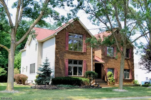 73 PERRINE PIKE, Hillsborough Twp., NJ 08844