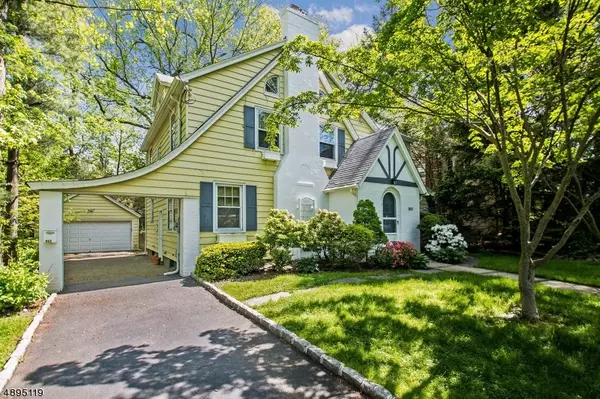 863 CARLETON RD, Westfield Town, NJ 07090
