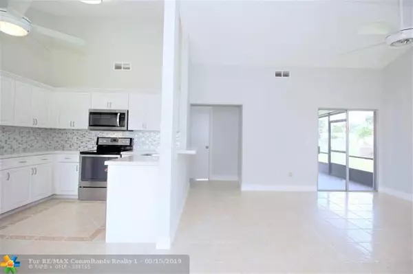 Boynton Beach, FL 33472,5435 Courtney Cir