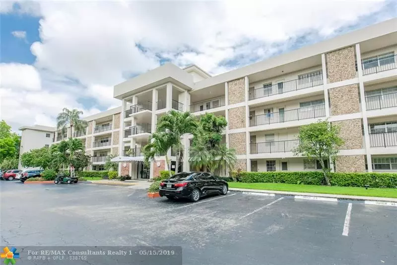 Pompano Beach, FL 33069,2800 N Palm Aire Dr  #109