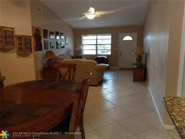 Deerfield Beach, FL 33442,3255 SW 2nd Ct