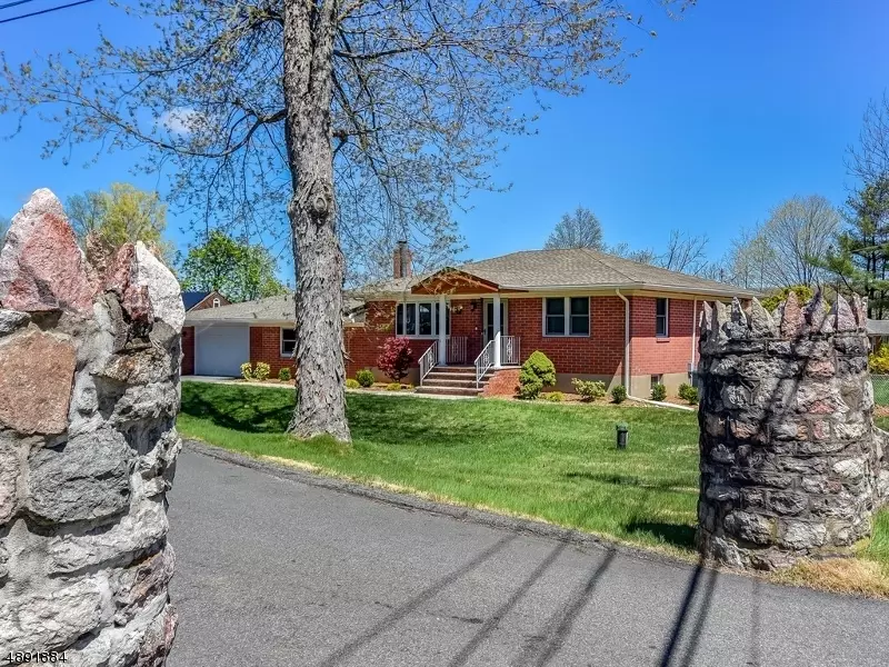 4 ORANGE RD, West Milford Twp., NJ 07480