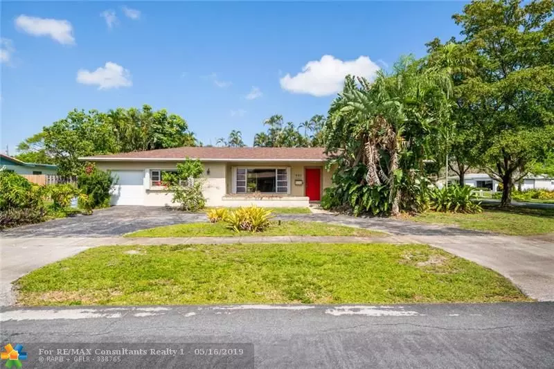 490 SW 56th Ave, Plantation, FL 33317