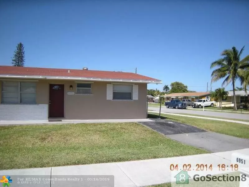 6951 SW 19TH CT, North Lauderdale, FL 33068