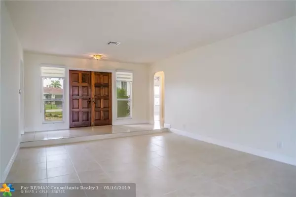 Boca Raton, FL 33487,4855 Acorn Dr