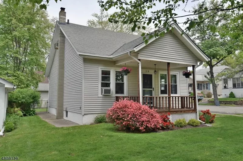 41 MIDLAND AVE, Hawthorne Boro, NJ 07506