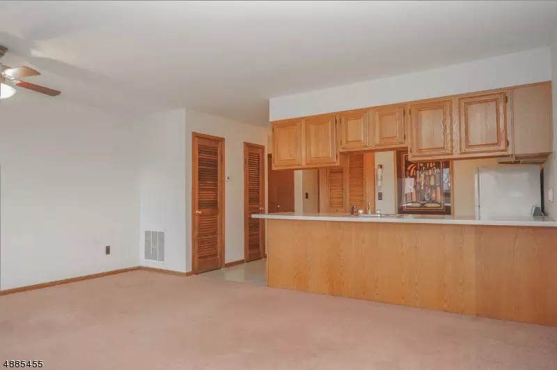 3 STEAMBOAT DR UNIT 7, Vernon Twp., NJ 07462