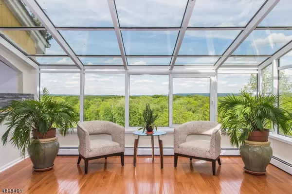61 HOOK MOUNTAIN ROAD, Montville Twp., NJ 07045