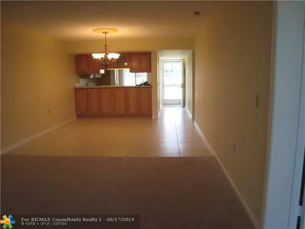 Boca Raton, FL 33433,6133 BALBOA CIRCLE  #105