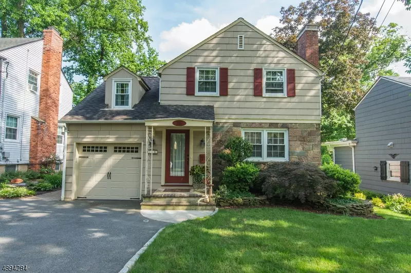 156 FOREST AVE, West Caldwell Twp., NJ 07006