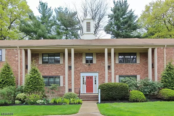 46B1 SANDRA CIRCLE-, Westfield Town, NJ 07090