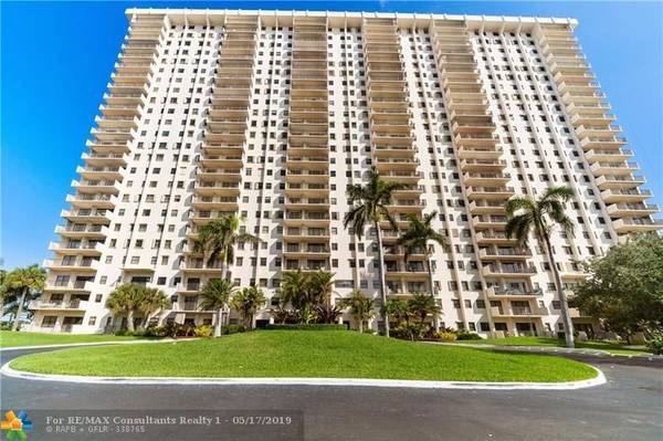 1201 S Ocean Dr  #1801S,  Hollywood,  FL 33019