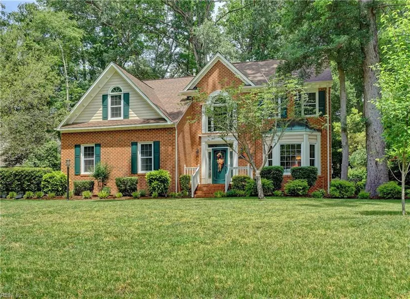 104 Regatta LN, Smithfield, VA 23430