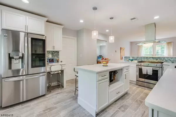 9 BROMLEY DR, Parsippany-troy Hills Twp., NJ 07054