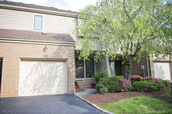23 GABRIEL DR, Montville Twp., NJ 07045