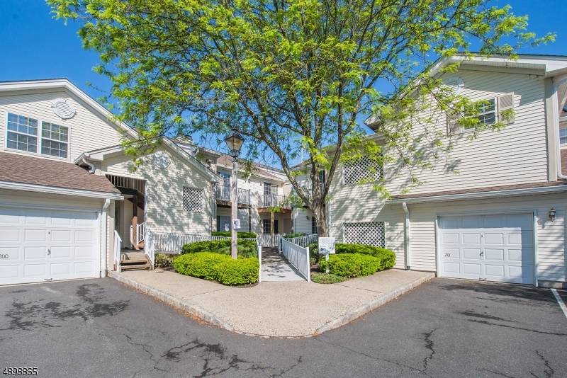 194 POTOMAC DR, Bernards Twp., NJ 07920