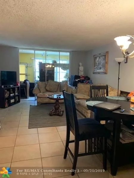 Sunrise, FL 33322,7891 N Sunrise Lakes Dr N  #103