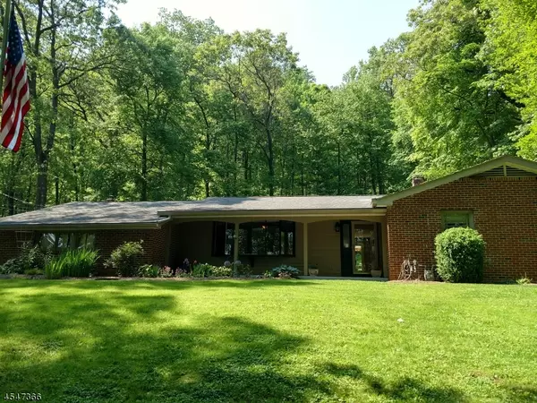 355 Rockport Rd, Mansfield Twp., NJ 07865