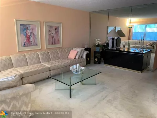 Deerfield Beach, FL 33442,3020 Ellesmere B  #3020