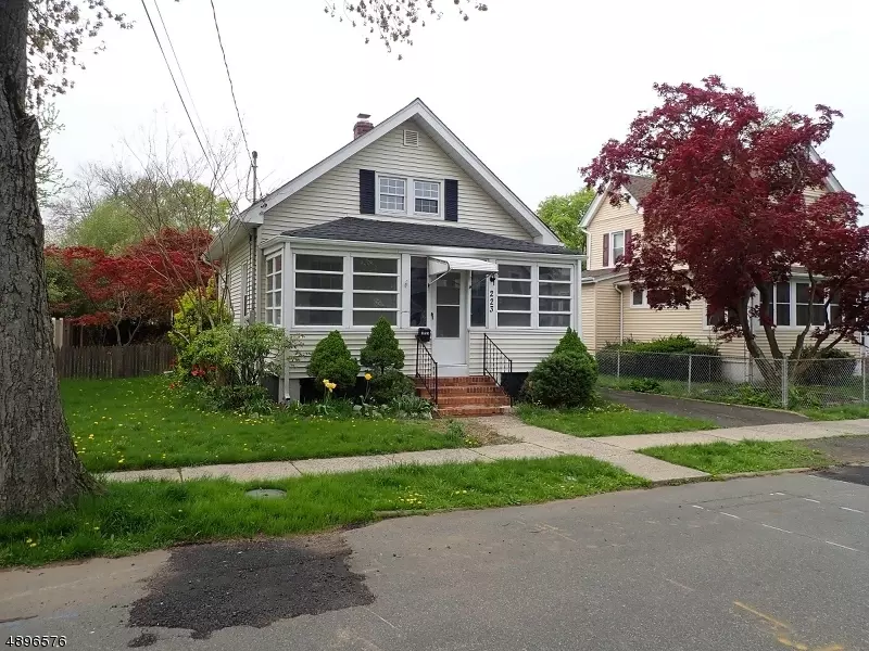 223 N JACKSON AVE, North Plainfield Boro, NJ 07060