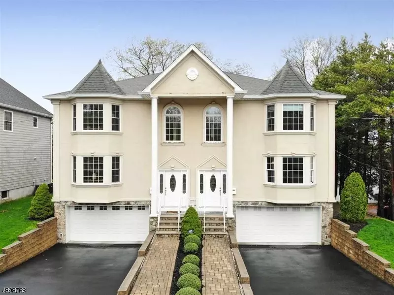 Clifton City, NJ 07013,74 STUYVESANT CT #1