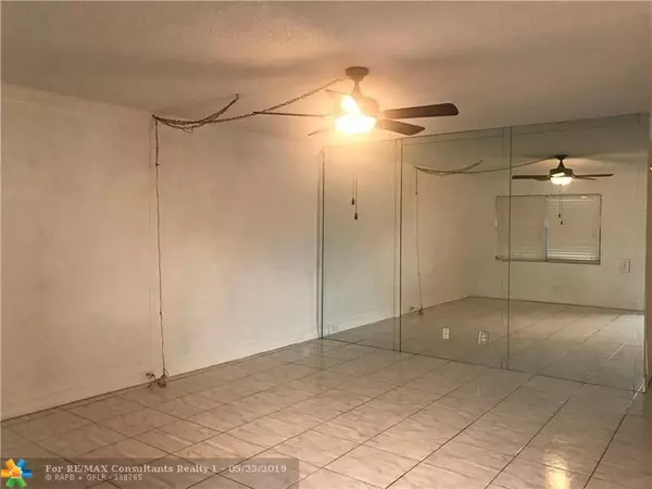 Pembroke Pines, FL 33027,13450 SW 3rd St  #117