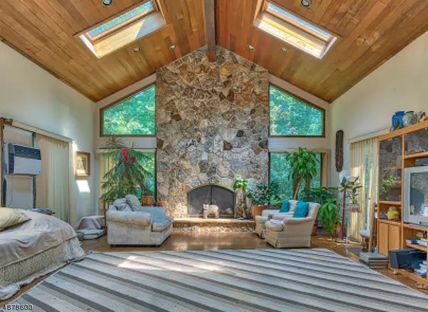 41 PARTRIDGE RUN, Montvale Boro, NJ 07645