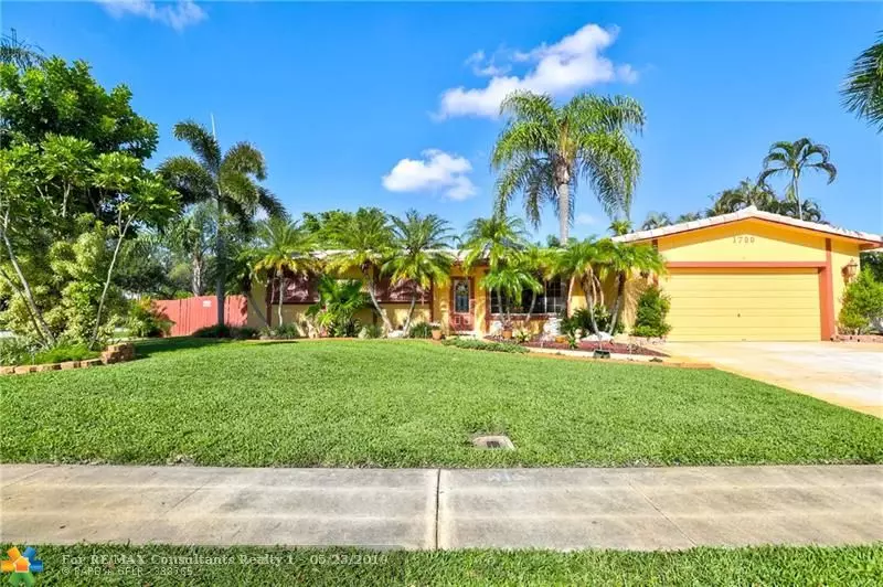 1700 NW 120th Ter, Pembroke Pines, FL 33026