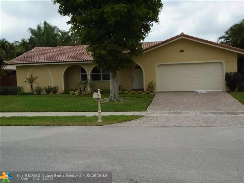 2390 NW 31st St, Boca Raton, FL 33431