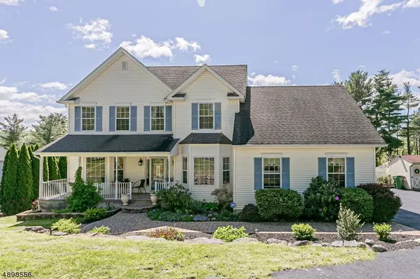 38 CANTERBURY LN, Mansfield Twp., NJ 07840