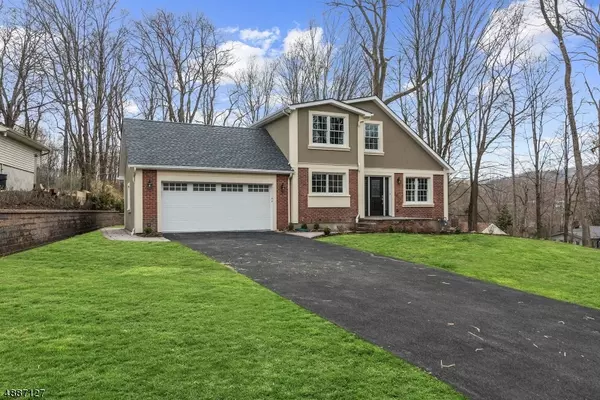 14 ANDREW AVE, Oakland Boro, NJ 07436