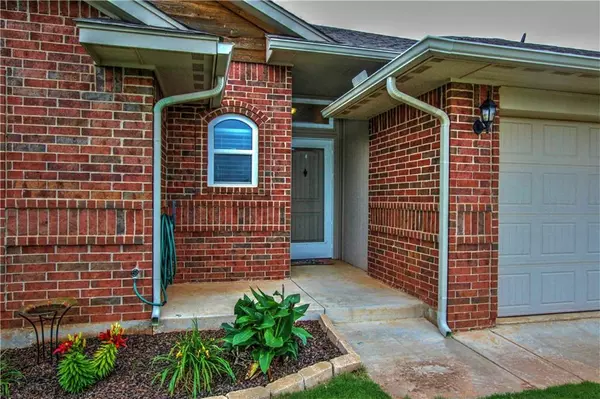 Norman, OK 73069,405 Tecumseh Meadows Court