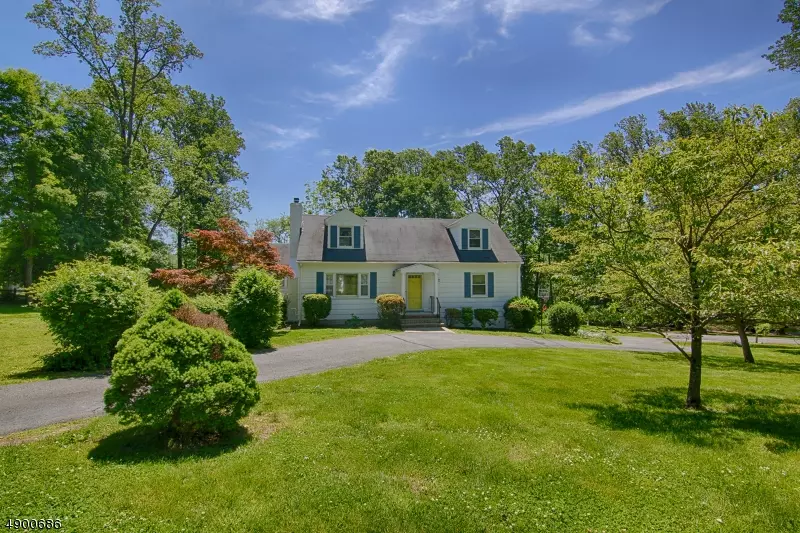 40 LINDABURY AVE, Bernardsville Boro, NJ 07924