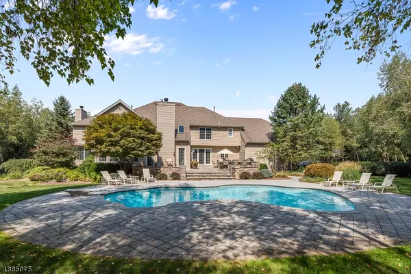 21 KINGSBROOK CT, Randolph Twp., NJ 07945
