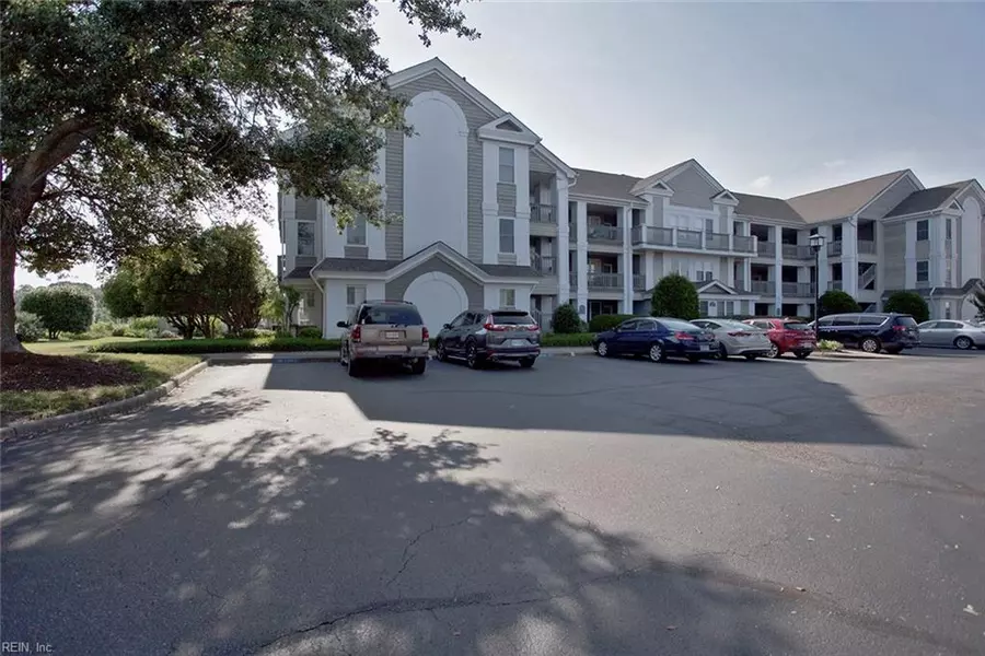 1003 High Dunes QUAY #202, Hampton, VA 23664