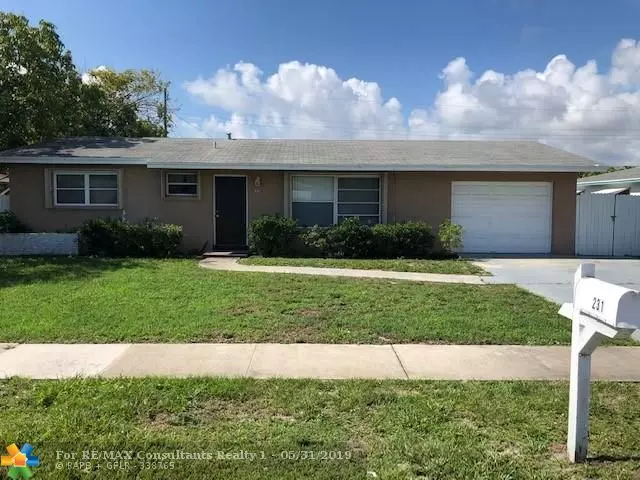 231 W 24th St, Riviera Beach, FL 33404