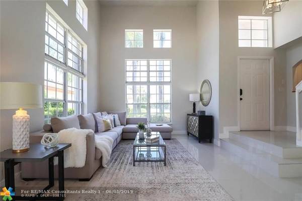 5850 NW 113th Pl,  Doral,  FL 33178