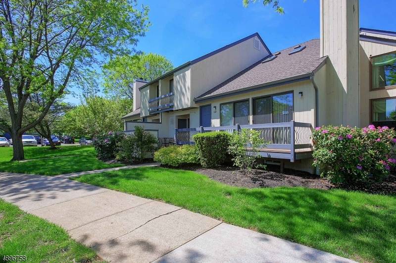 247 CRABTREE CT, Bernards Twp., NJ 07920