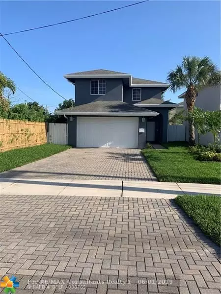 320 NE 36th St, Oakland Park, FL 33334