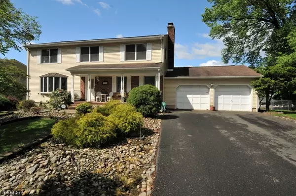 3272 EVERGREEN LN, South Plainfield Boro, NJ 07080