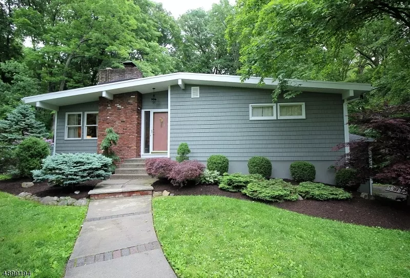117 Cedar Rd, Ringwood Boro, NJ 07456