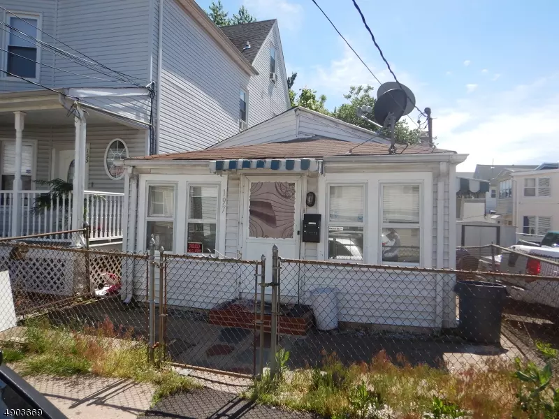 254-256 UNION AVE, Paterson City, NJ 07502